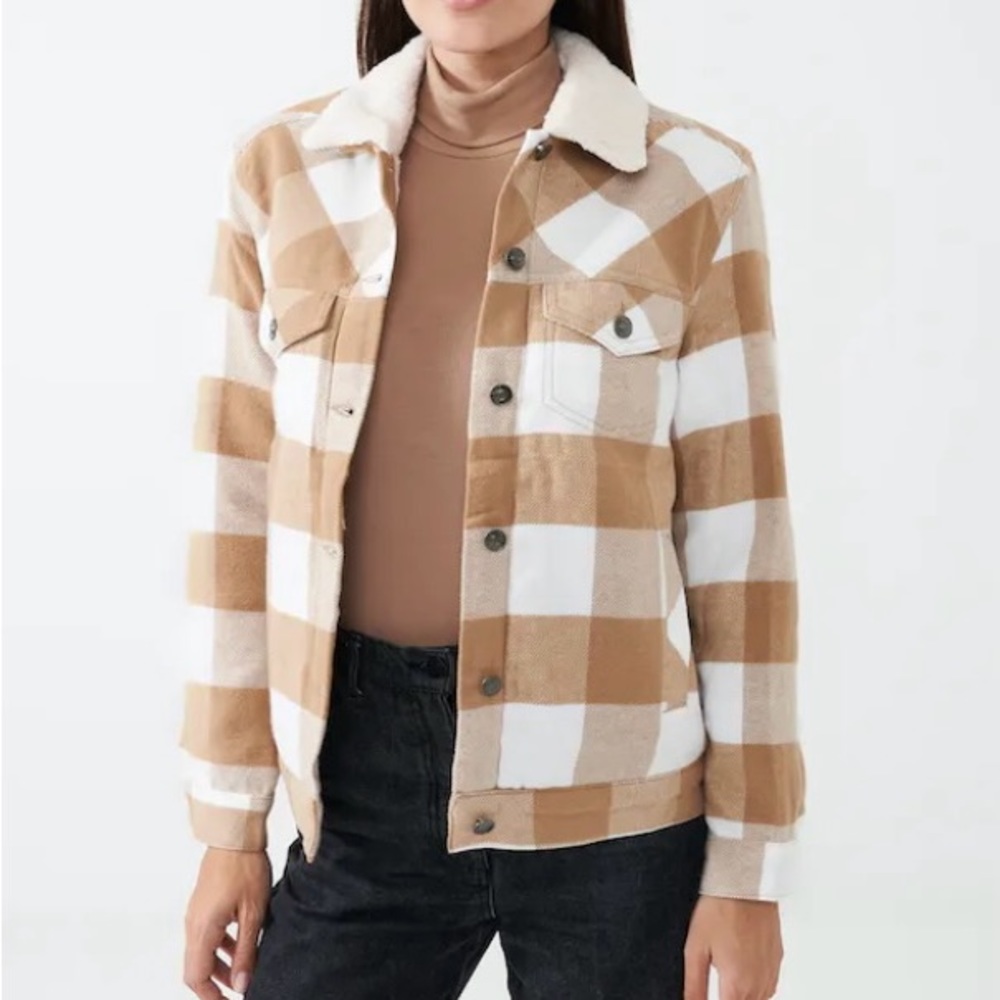Love Tree Woven Checked Jacket with Sherpa Lining